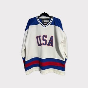 CCM Team USA 1980 Jim Craig Jersey (knock-off)